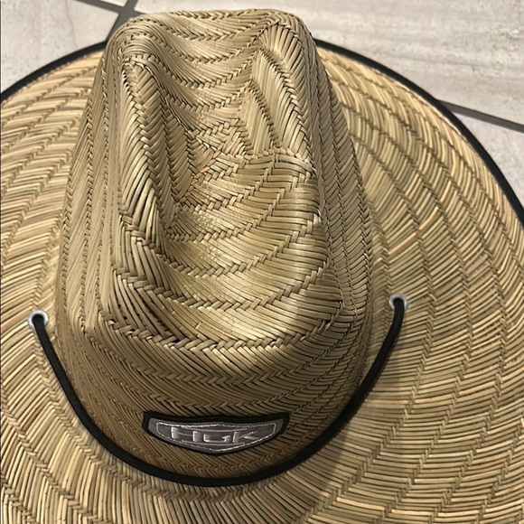 Huk Tan Straw Hat with Black Accent - Picture 4 of 10